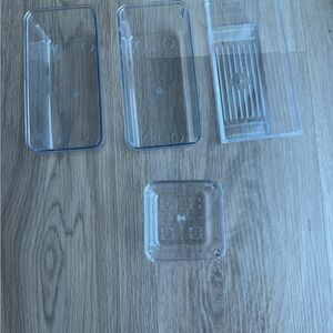 Clear Plastic Storage Containers 5 of them included